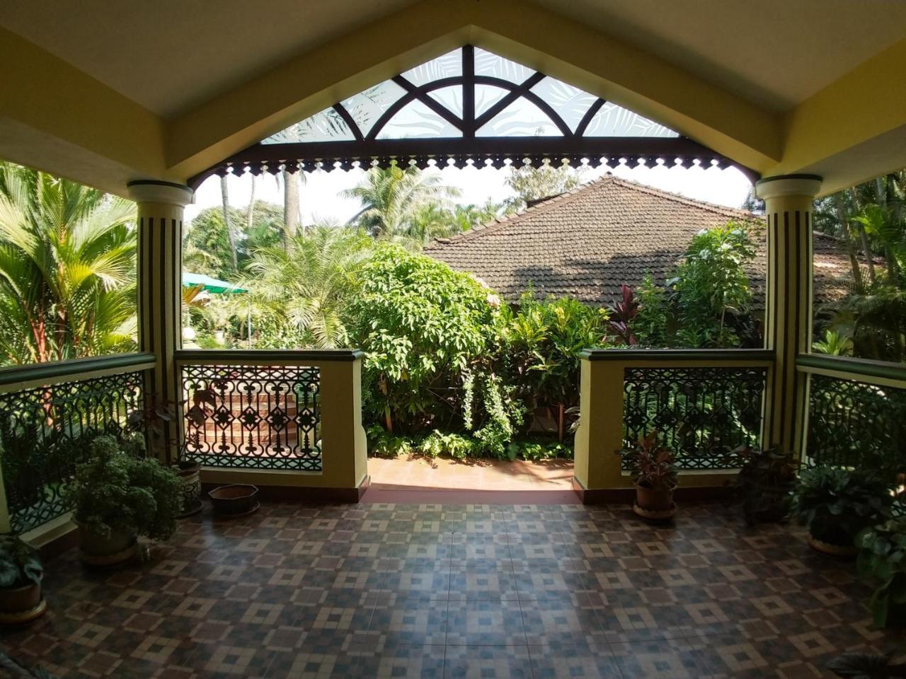 Palm Grove Cottages - Leisure Resort Бенаулим Екстериор снимка